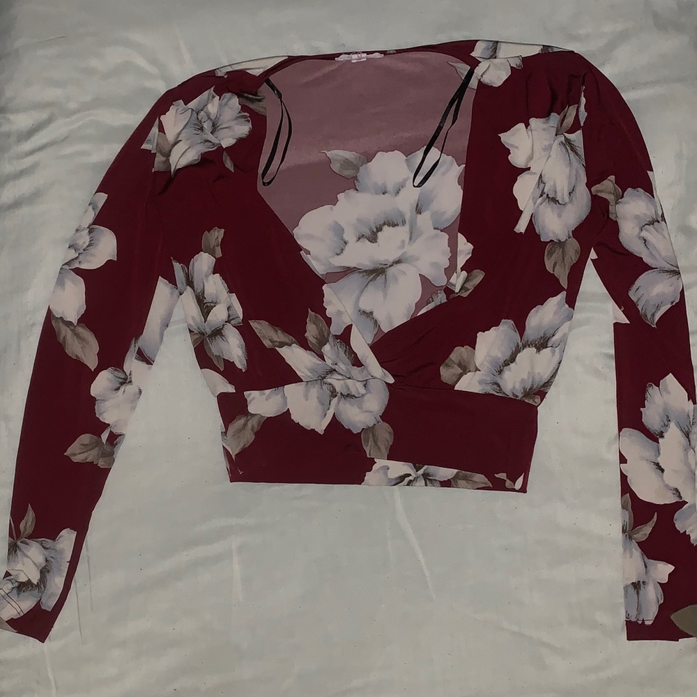 Agaci crop blouse